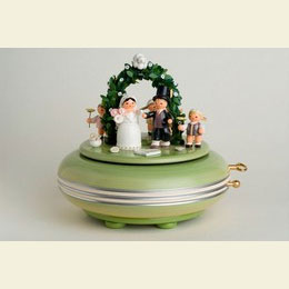 Spieldose Hochzeitsfest  -  16cm