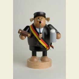 Smoker Member of a student fraternity  -  19cm / 7 inches
